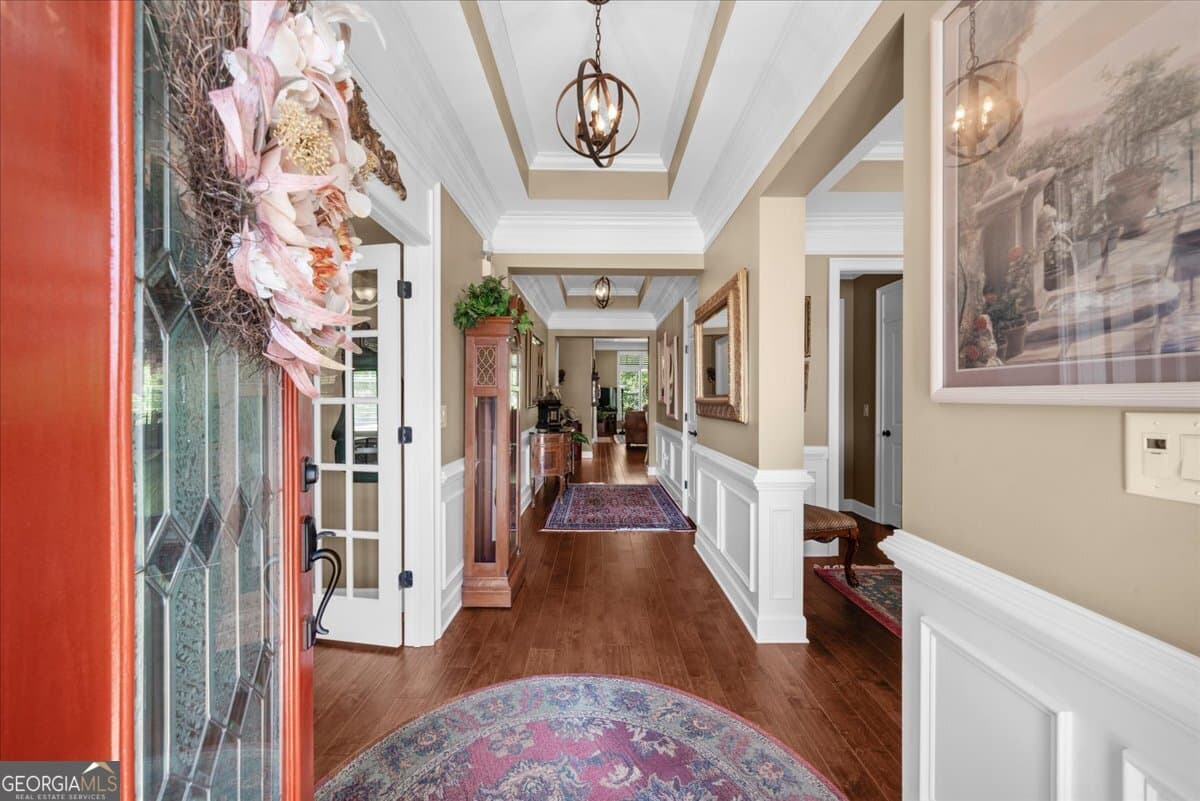 3 bedroom, 2.5 bathroom, 2,932 sq ft single family residence for sale at 3768 Golden Leaf Point, Gainesville, GA 30504 — photo 4