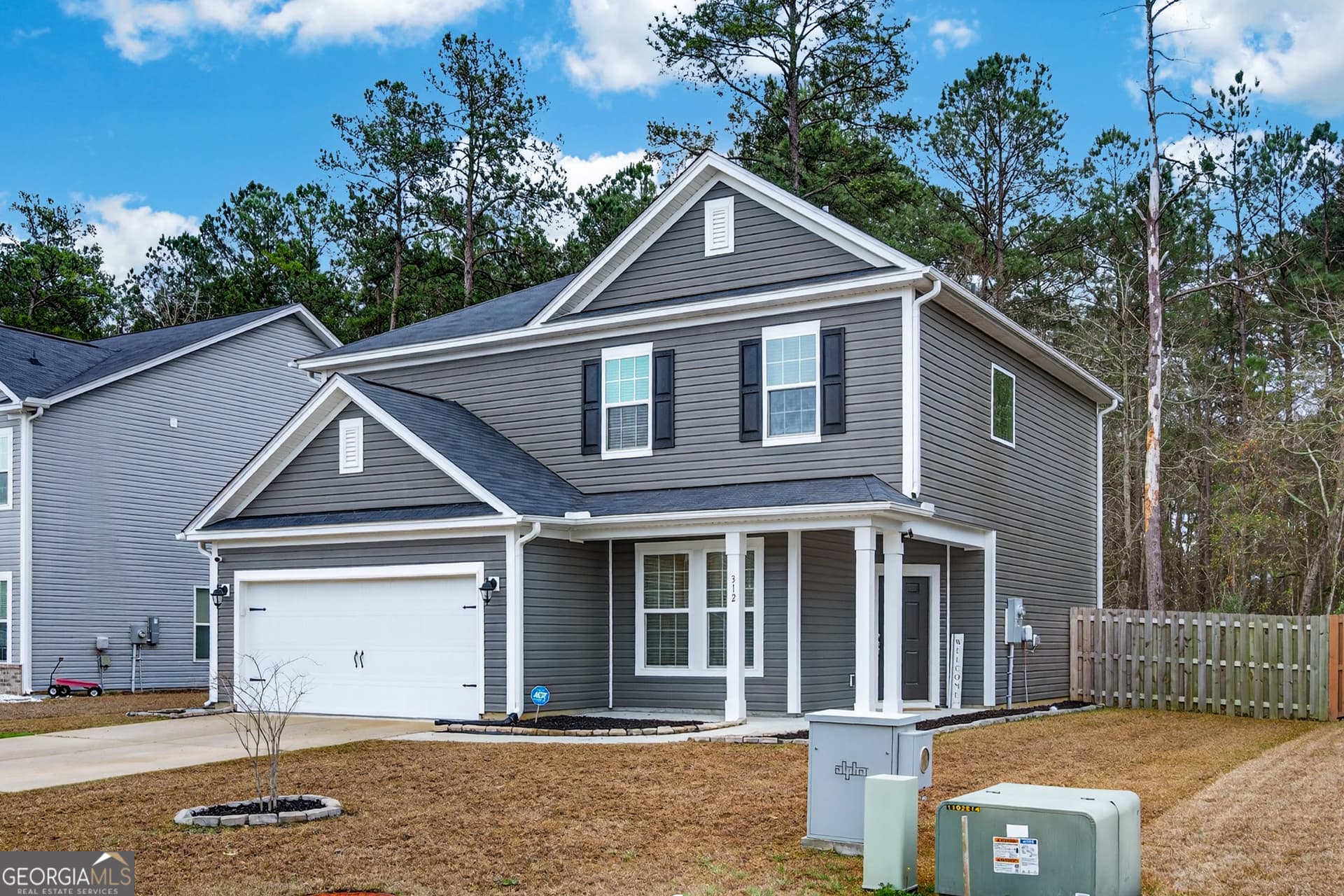 3 bedroom, 2.5 bathroom, 2,092 sq ft single family residence under contract at 312 Serengeti Boulevard, Pooler, GA 31322 — photo 2