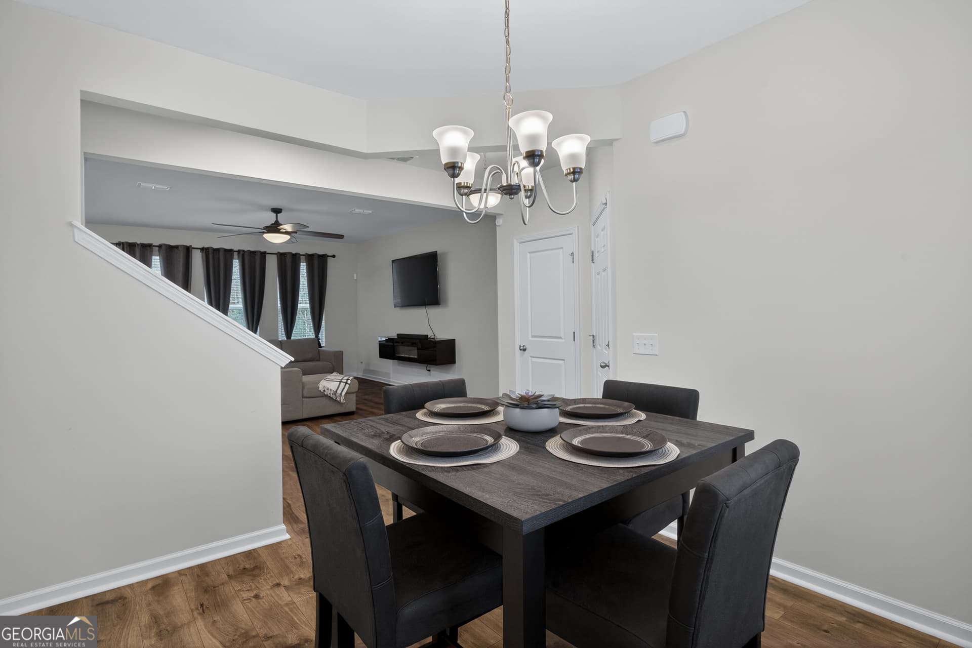 3 bedroom, 2.5 bathroom, 2,092 sq ft single family residence under contract at 312 Serengeti Boulevard, Pooler, GA 31322 — photo 8