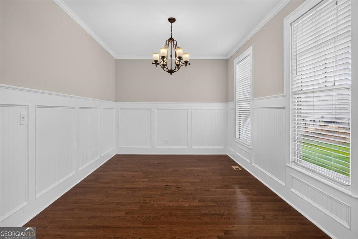4 bedroom, 4.5 bathroom, 6,337 sq ft single family residence for sale at 2021 Eagles Ridge, Waleska, GA 30183 — photo 9
