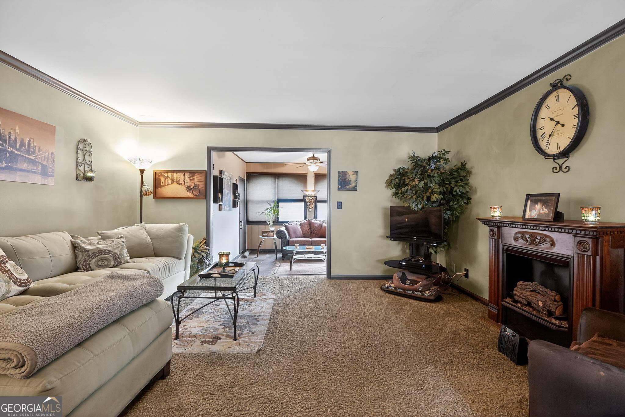 2 bedroom, 2 bathroom, 1,127 sq ft condominium for sale at 68 Montre Square, Atlanta, GA 30327 — photo 5