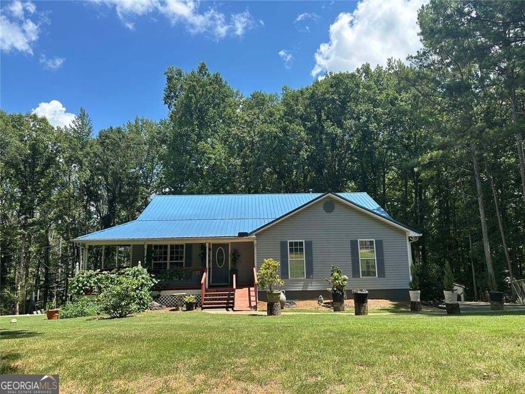 3 bedroom, 2.5 bathroom, 3,788 sq ft single family residence for sale at 1145 Jackson Lake Road, Jackson, GA 30233