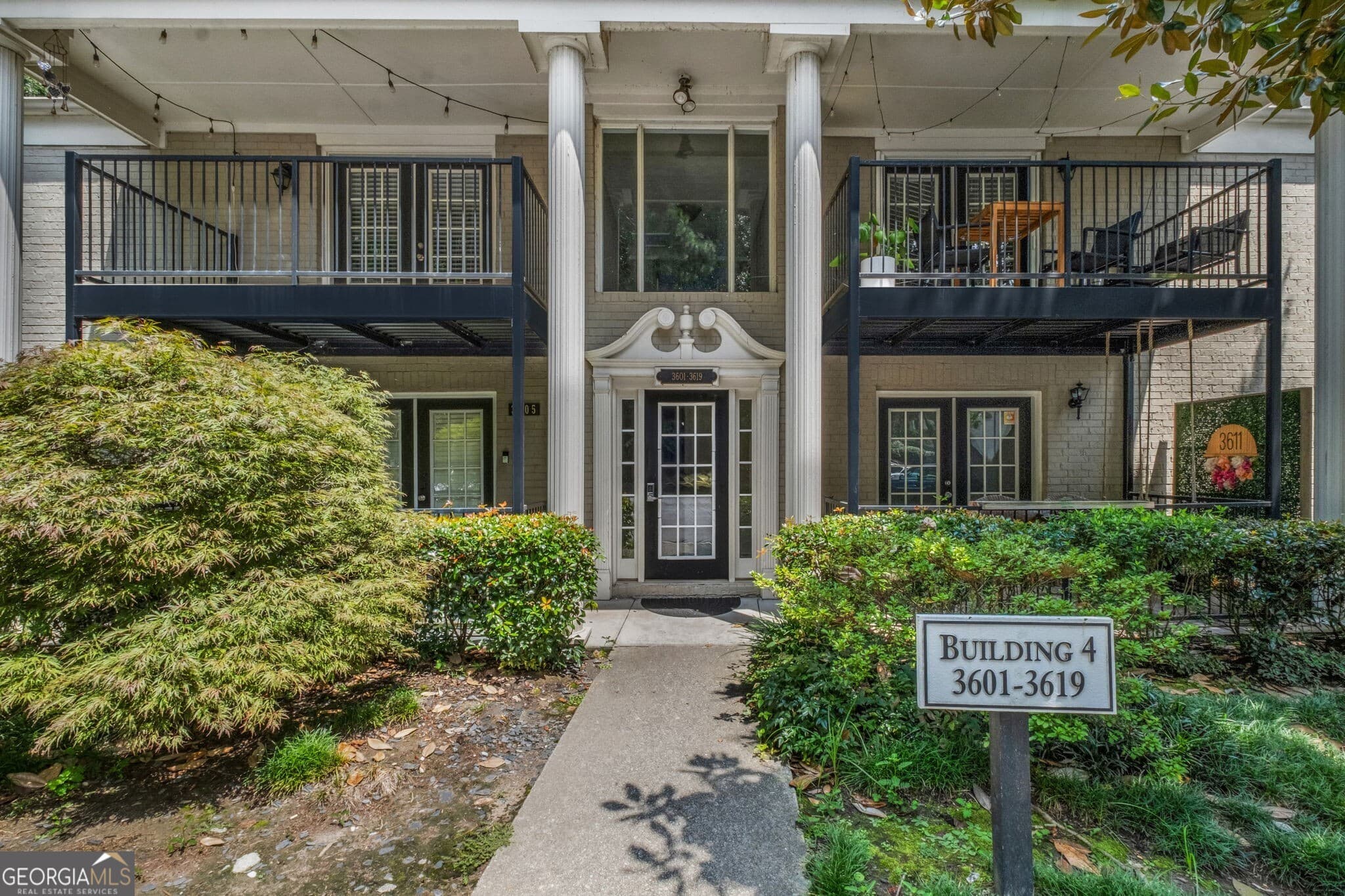 1 bedroom, 1 bathroom, 810 sq ft condominium for sale at 3613 Essex Avenue 60, Atlanta, GA 30339 — photo 5