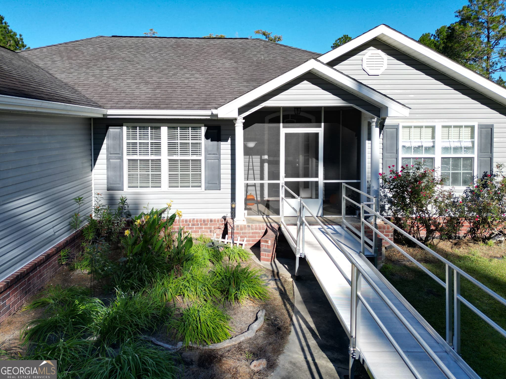 3 bedroom, 2 bathroom, 2,000 sq ft single family residence for sale at 164 Leonard Hughes Road, Ludowici, GA 31316 — photo 2