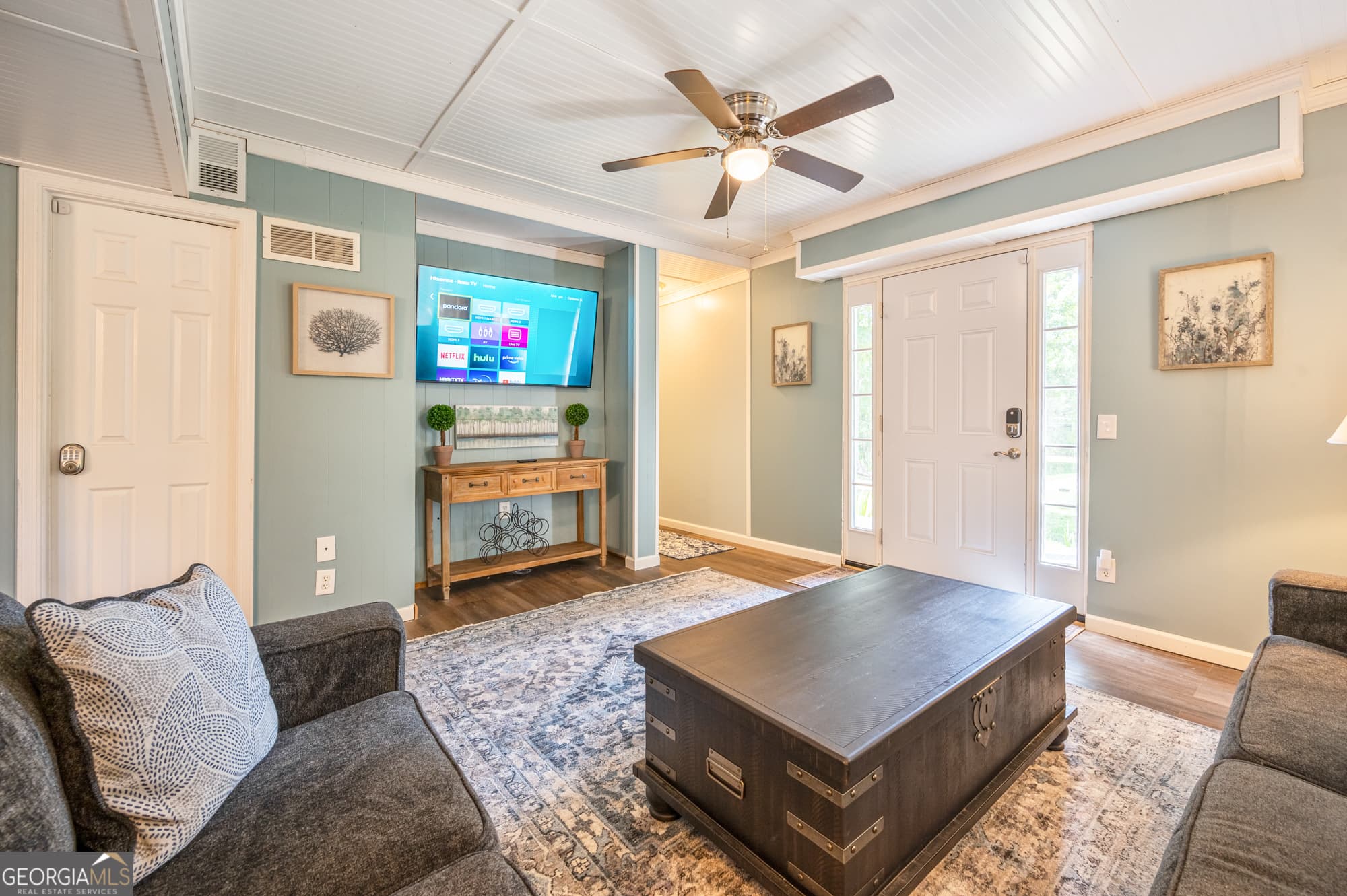 2 bedroom, 2 bathroom single family residence for rent at 4297 Earney Road 2, Woodstock, GA 30188 for $3,501 a month — photo 6