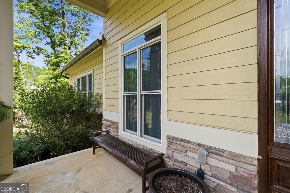 5 bedroom, 3.5 bathroom, 2,968 sq ft single family residence for sale at 258 White Antelope Street, Waleska, GA 30183 — photo 5