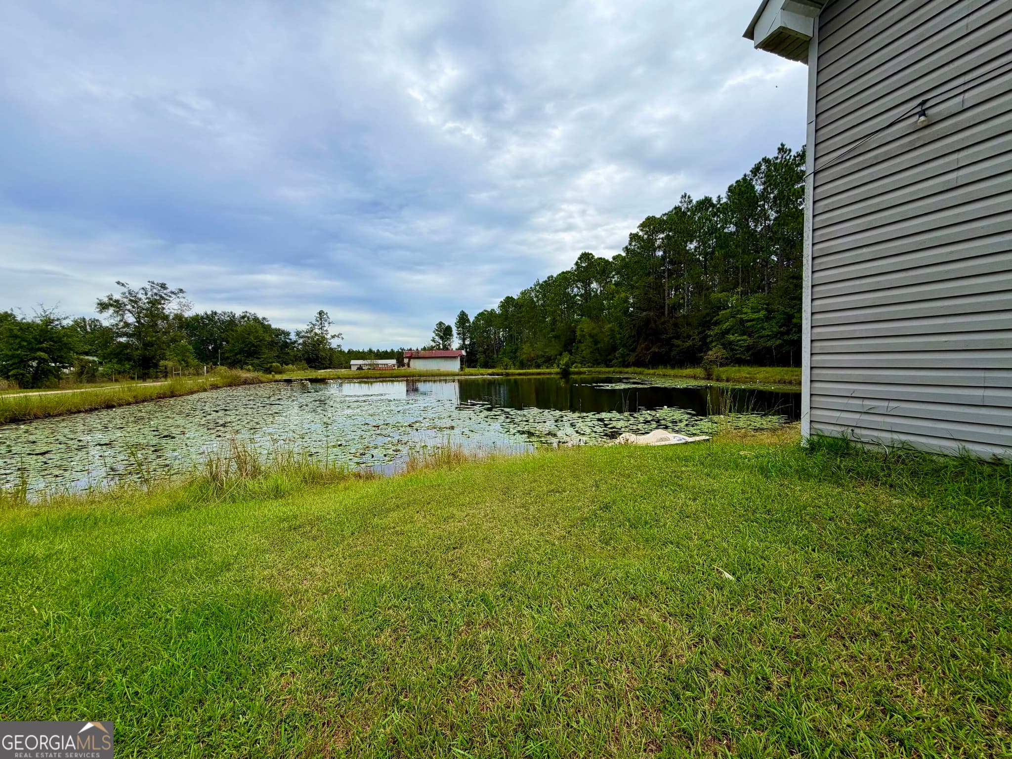 5 bedroom, 2 bathroom, 1,794 sq ft single family residence for sale at 566 Old Scotland Towns Road, Scotland, GA 31083 — photo 3