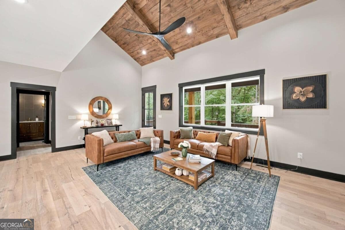 3 bedroom, 2 bathroom, 2,000 sq ft cabin,single family residence for sale at 84 Hale Court 3380R, Ellijay, GA 30540 — photo 7