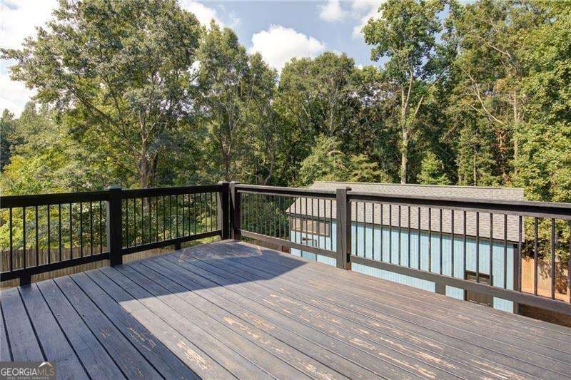 3 bedroom, 2 bathroom single family residence for rent at 4267 Rivuere Point, Gainesville, GA 30507 for $2,990 a month — photo 9