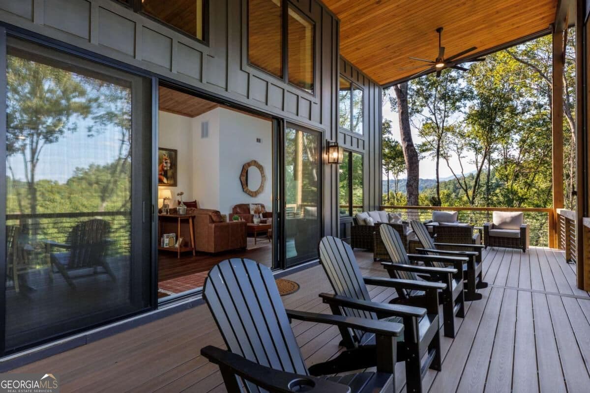 4 bedroom, 3 bathroom, 3,755 sq ft cabin,single family residence for sale at 135 Hannah Way 3, Ellijay, GA 30540 — photo 6