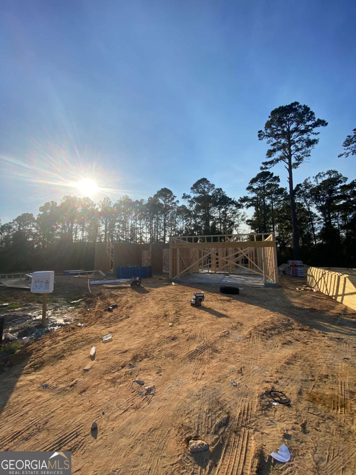 4 bedroom, 2 bathroom, 1,909 sq ft single family residence sold at 160 Foxridge Court, Metter, GA 30439