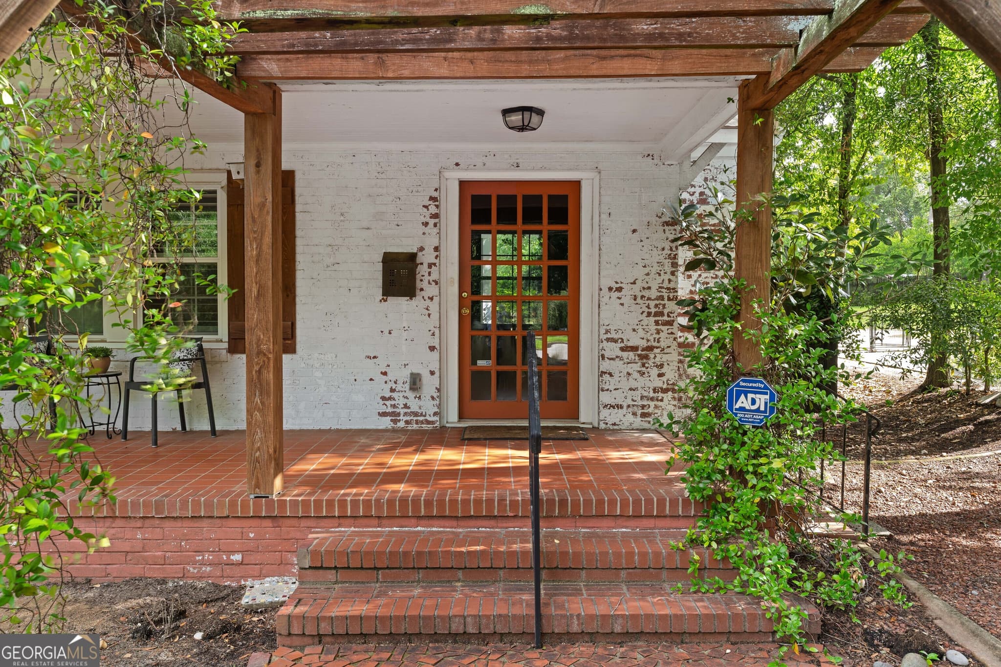 3 bedroom, 3 bathroom, 2,300 sq ft single family residence for sale at 2735 Henry Street, Augusta, GA 30909 — photo 3