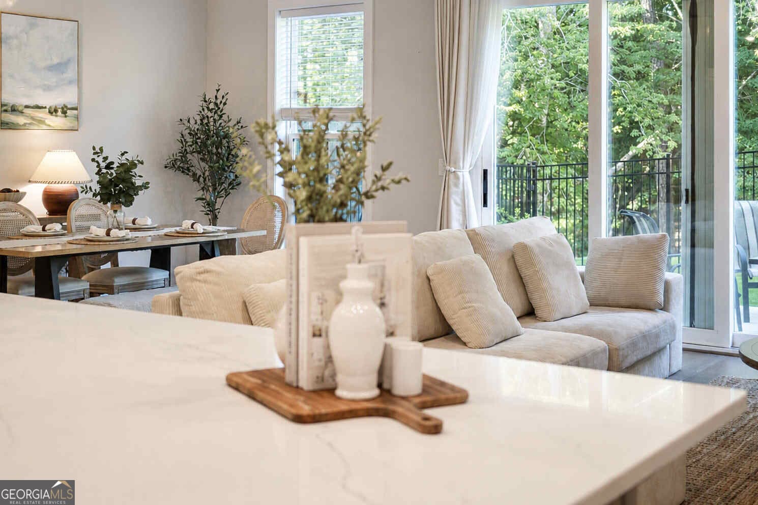 4 bedroom, 3.5 bathroom, 2,837 sq ft townhouse for sale at 204 Wheatland Road, Johns Creek, GA 30022 — photo 10