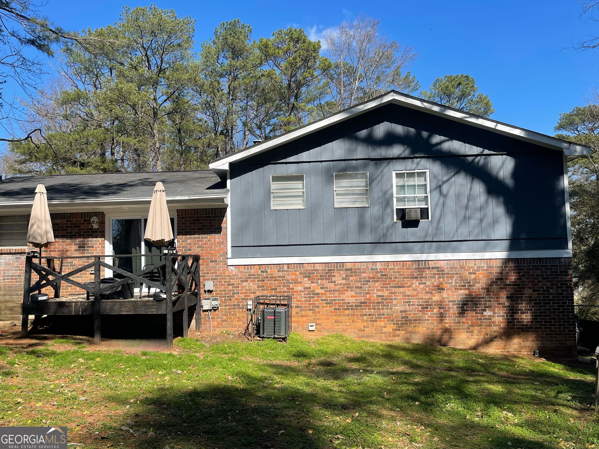 3 bedroom, 2 bathroom single family residence for rent at 6973 Kimberland Gardens Lane, Lithonia, GA 30058 for $2,000 a month — photo 9