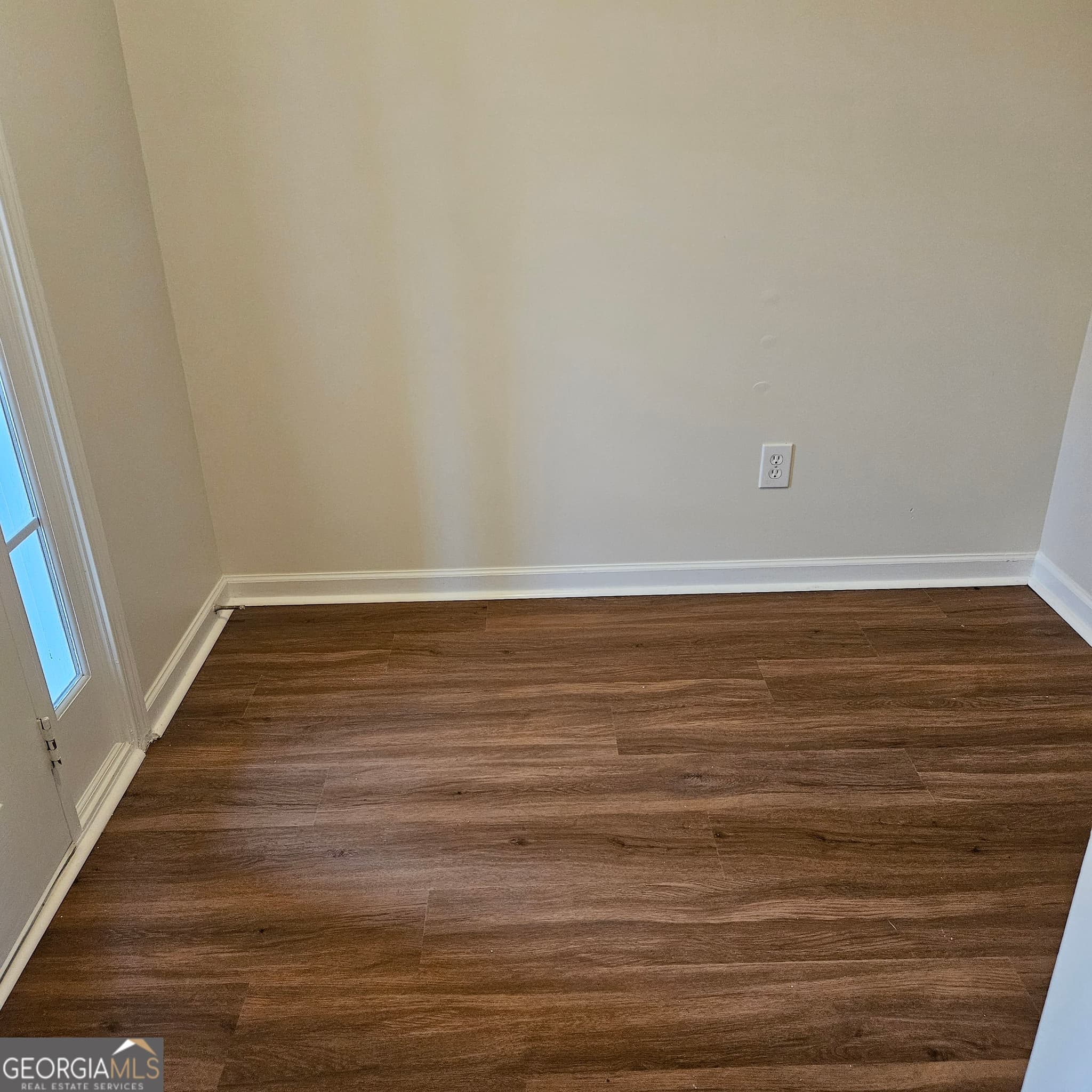 2 bedroom, 2.5 bathroom, 1,347 sq ft townhouse for rent at 7242 Alicia's Way, Morrow, GA 30260 for $1,500 a month — photo 6