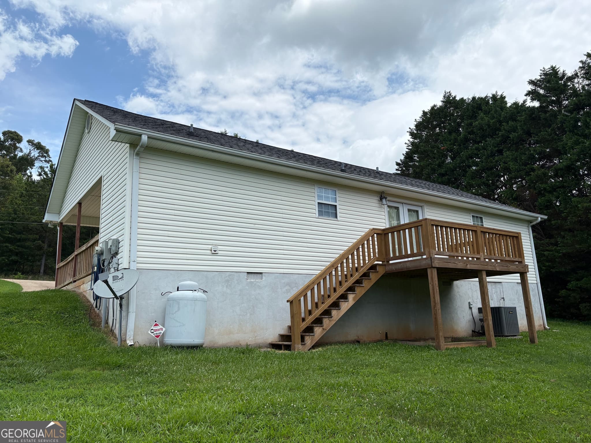 3 bedroom, 1.5 bathroom, 1,123 sq ft single family residence for sale at 444 Ansley Road, Demorest, GA 30535 — photo 7