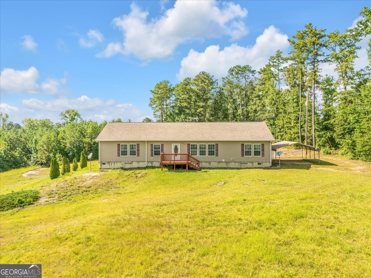 3 bedroom, 2 bathroom, 2,240 sq ft manufactured home,mobile home sold at 4541 US-378, Mccormick, SC 29835