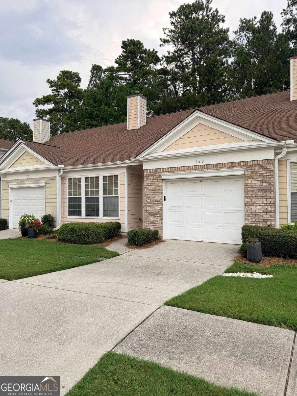 2 bedroom, 2 bathroom, 1,310 sq ft townhouse for sale at 120 Camry Lane, Grayson, GA 30017 — photo 3