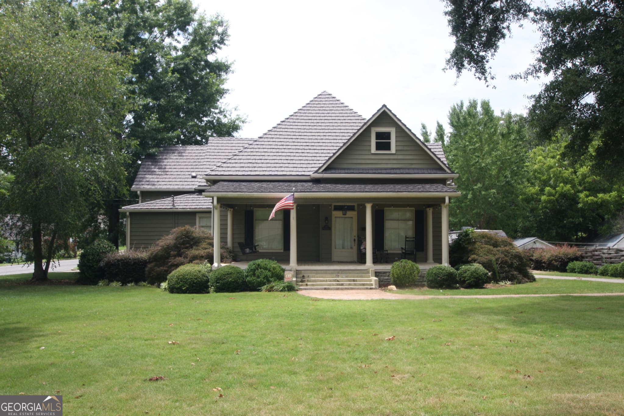 4 bedroom, 2.5 bathroom, 4,181 sq ft single family residence for sale at 223 Bluff Street, Rockmart, GA 30153