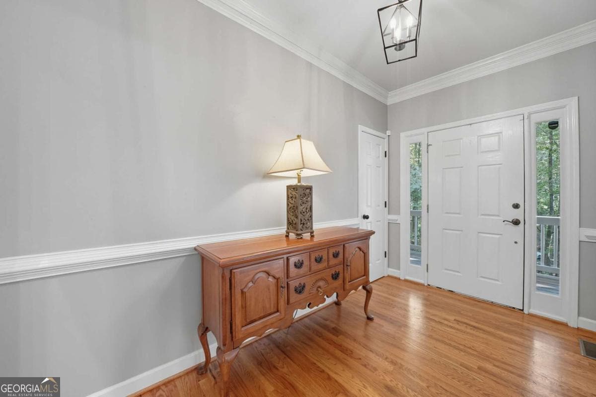 7 bedroom, 3.5 bathroom, 4,400 sq ft single family residence for sale at 5090 Eubanks Road, Woodstock, GA 30188 — photo 4