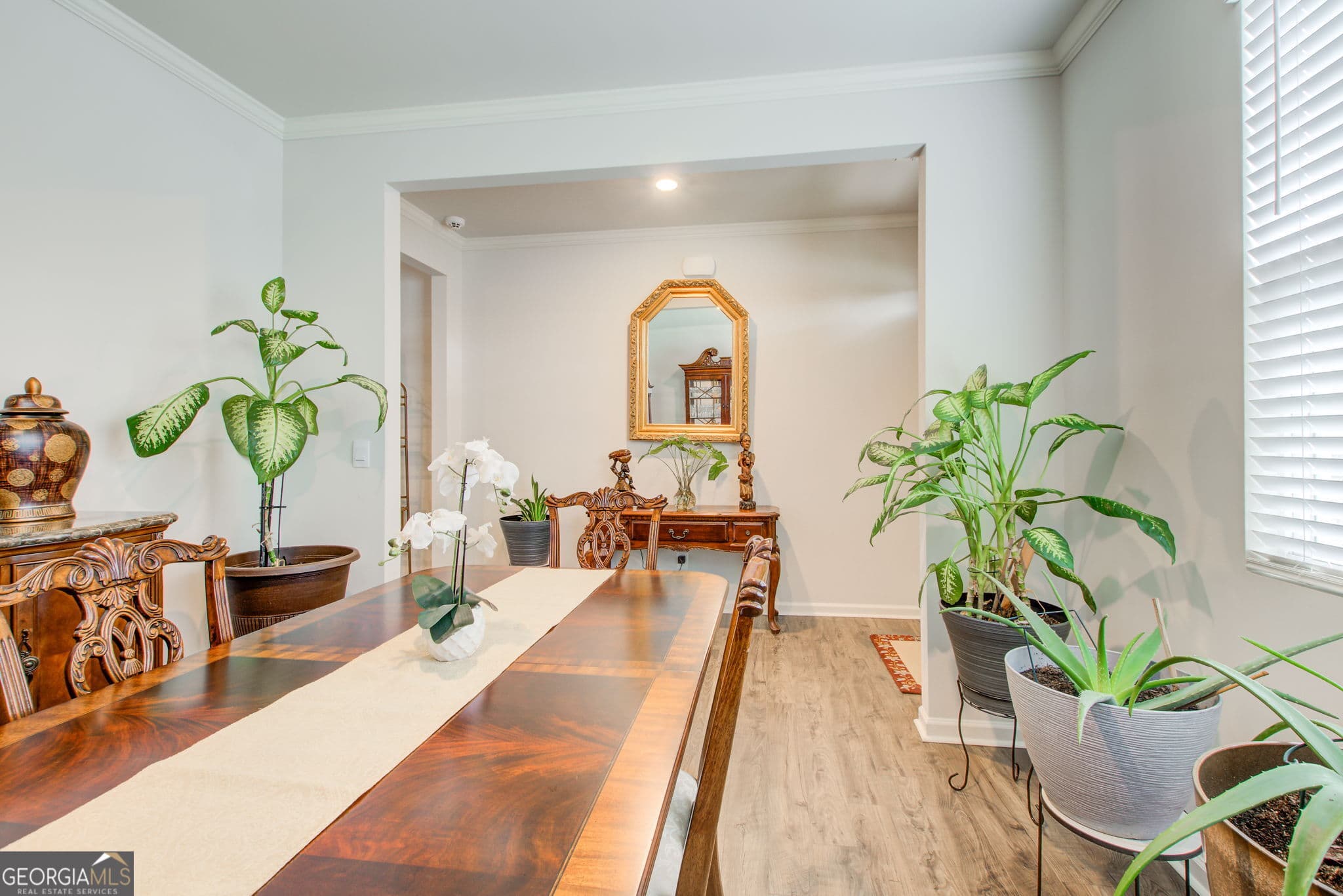 5 bedroom, 3 bathroom, 2,556 sq ft single family residence for sale at 8818 Sibella Court, Lithia Springs, GA 30122 — photo 4