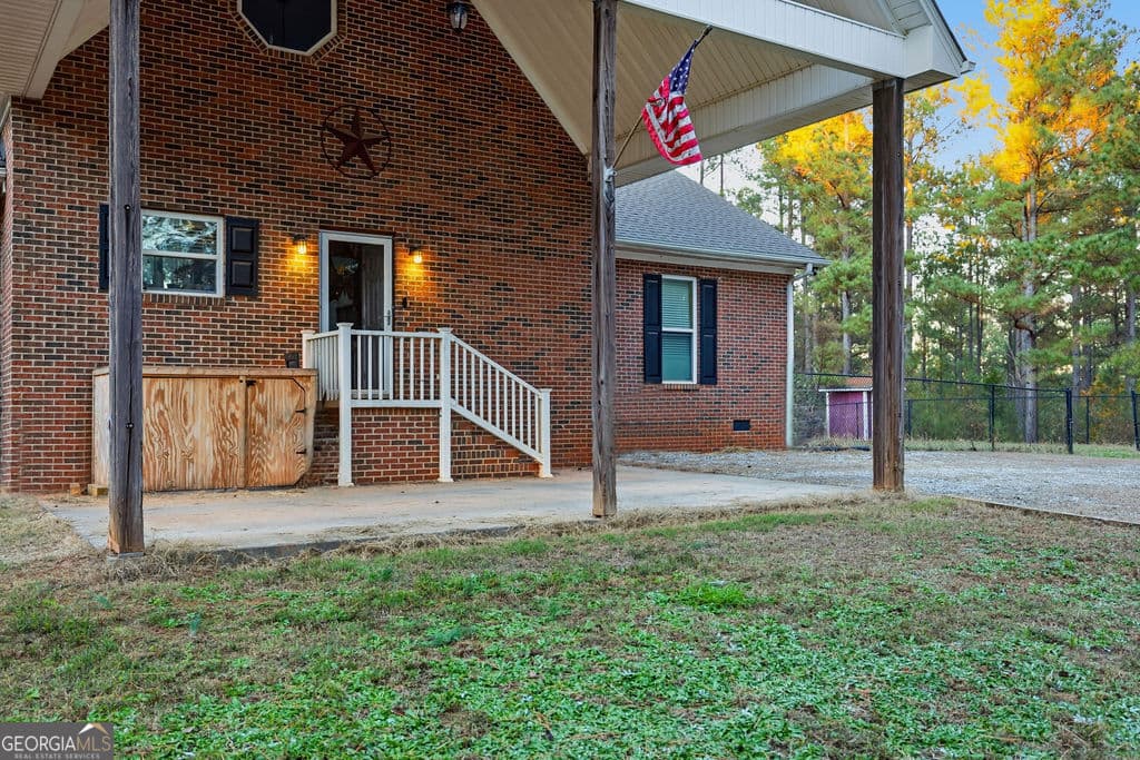 3 bedroom, 2 bathroom, 2,158 sq ft single family residence for sale at 1907 Mountain Creek Church Road, Starr, SC 29684 — photo 2