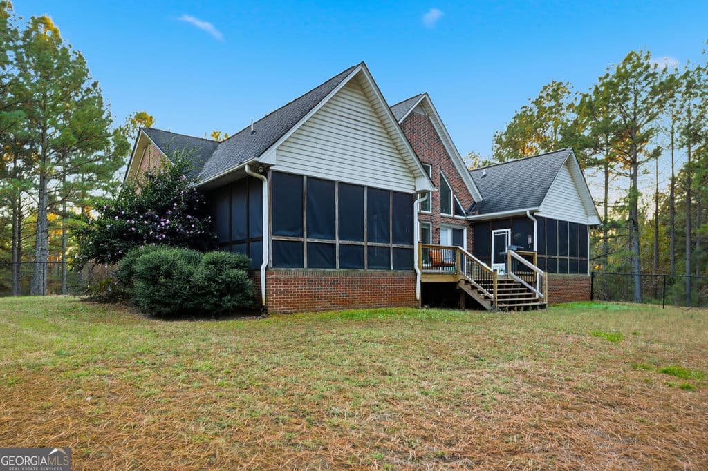 3 bedroom, 2 bathroom, 2,158 sq ft single family residence for sale at 1907 Mountain Creek Church Road, Starr, SC 29684 — photo 4