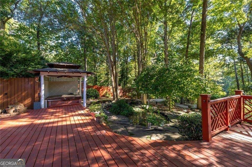 5 bedroom, 5.5 bathroom, 6,788 sq ft single family residence for sale at 5616 Silver Ridge Drive, Smoke Rise, GA 30087 — photo 6