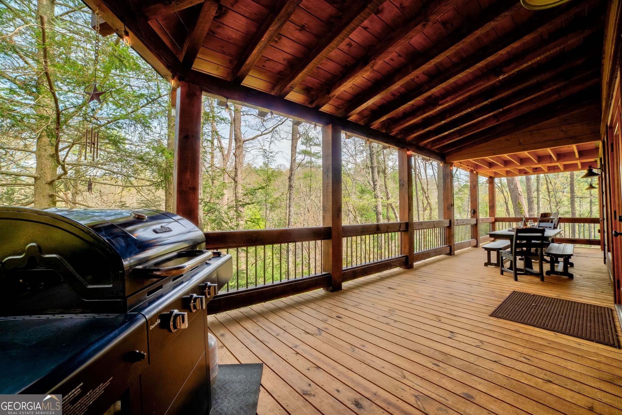 4 bedroom, 3.5 bathroom cabin,single family residence for sale at 136 Gallery Court, Ellijay, GA 30540 — photo 7