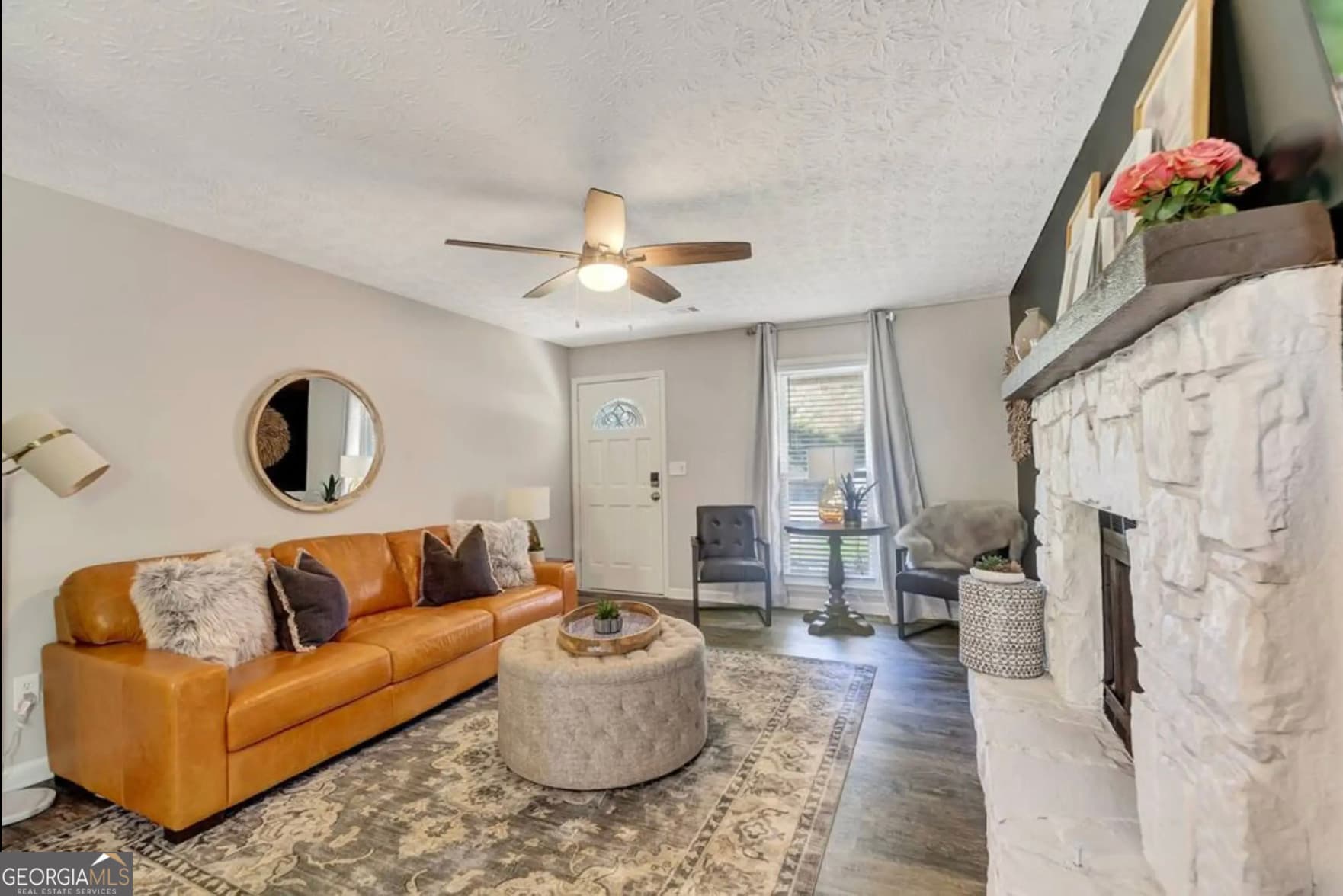 3 bedroom, 2 bathroom, 1,200 sq ft duplex for rent at 160 Booth Road APT A, Marietta, GA 30008 for $3,900 a month — photo 2