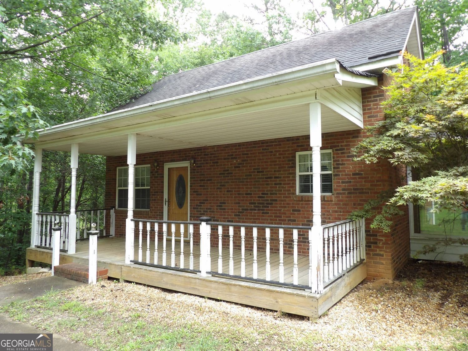 1 bedroom, 1 bathroom, 1,105 sq ft single family residence for sale at 676 Graham Road, Dallas, GA 30132 — photo 2