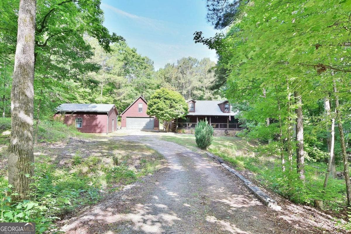 3 bedroom, 2 bathroom, 2,054 sq ft cabin,single family residence sold at 149 Savior Lane, Hamilton, GA 31811