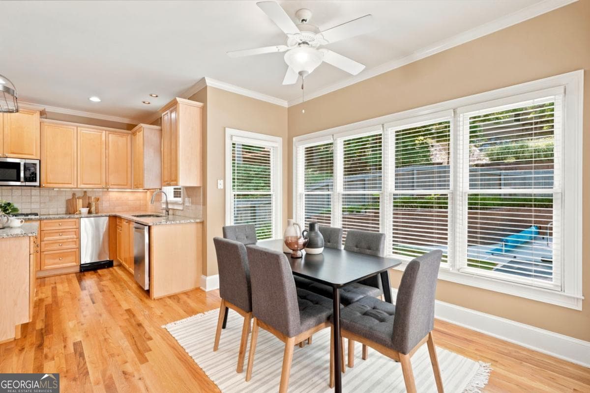 6 bedroom, 5 bathroom, 5,419 sq ft single family residence for sale at 803 Rocky Ridge Court, Canton, GA 30114 — photo 9