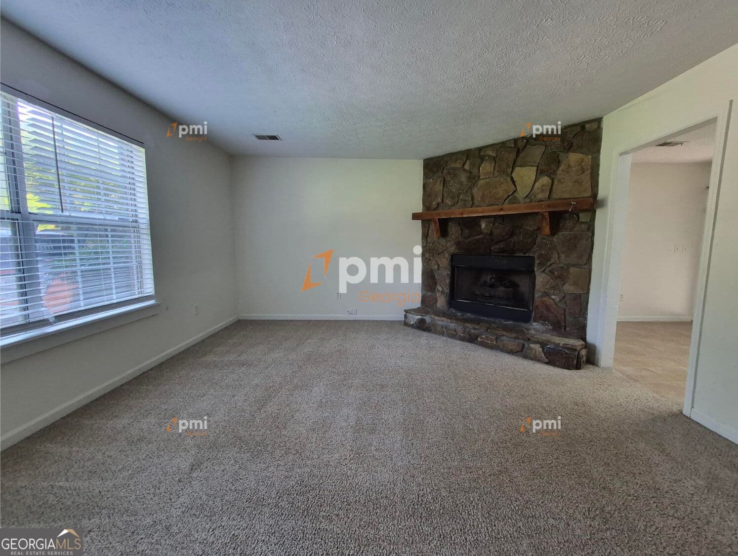 2 bedroom, 2 bathroom, 1,202 sq ft duplex for rent at 795 Farm Creek Road, Woodstock, GA 30188 for $1,675 a month — photo 5