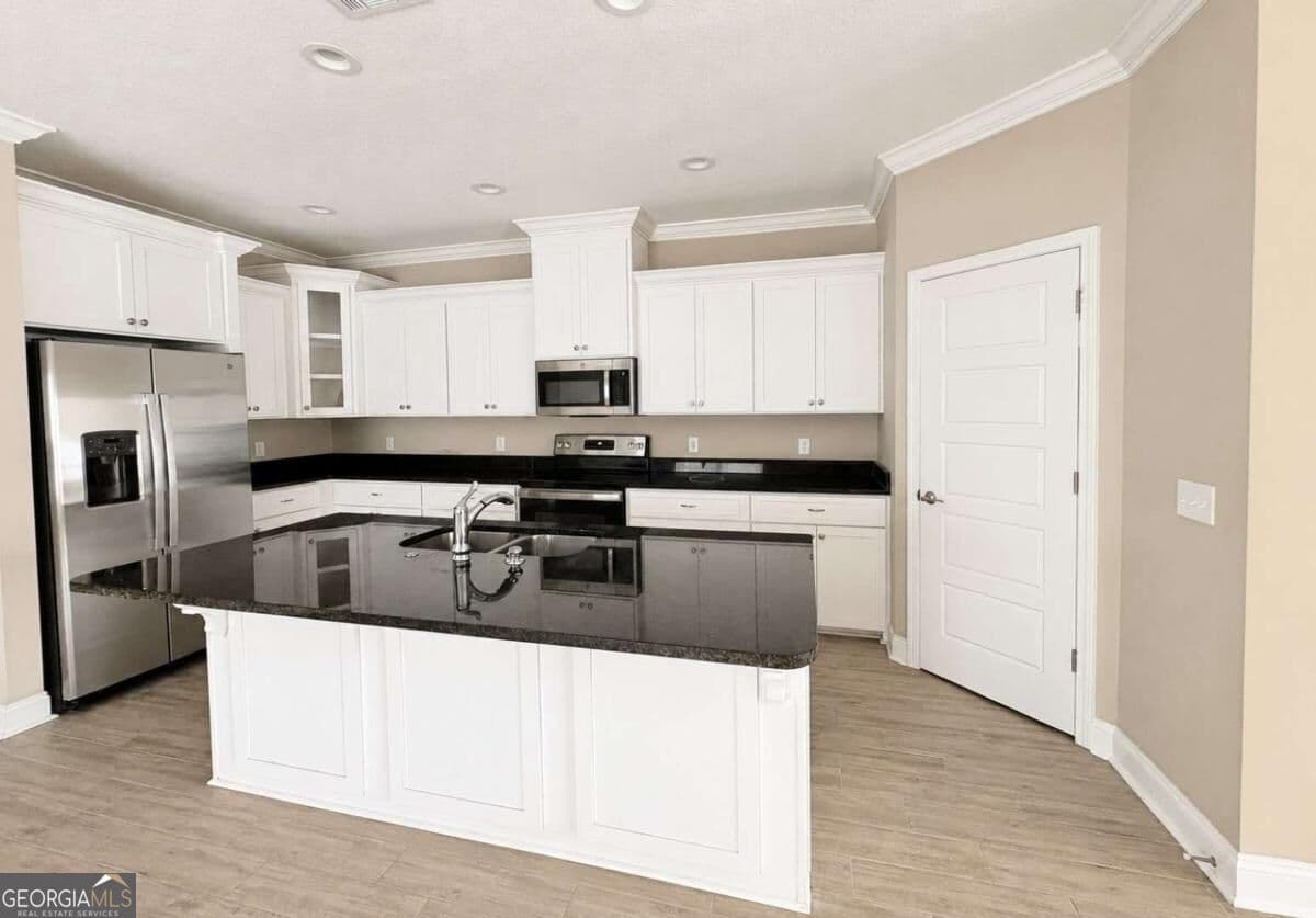 3 bedroom, 2 bathroom, 1,800 sq ft duplex for rent at 152 The Villas Way, Kingsland, GA 31548 for $2,100 a month — photo 7