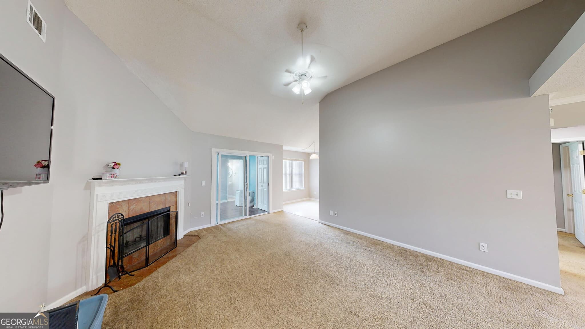 4 bedroom, 2.5 bathroom, 1,971 sq ft single family residence for sale at 125 Joshua Circle, Ellabell, GA 31308 — photo 5