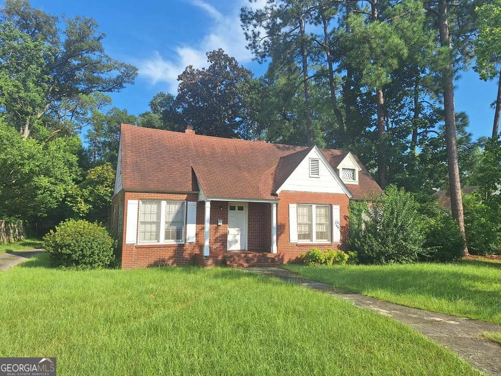 3 bedroom, 1 bathroom, 1,443 sq ft single family residence sold at 231 Fair Street, Baxley, GA 31513