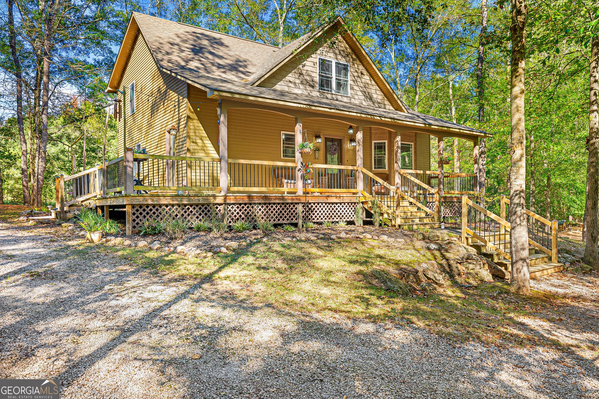 4 bedroom, 2 bathroom, 1,984 sq ft single family residence for sale at 752 Spring Creek Drive, Bowersville, GA 30516 — photo 3