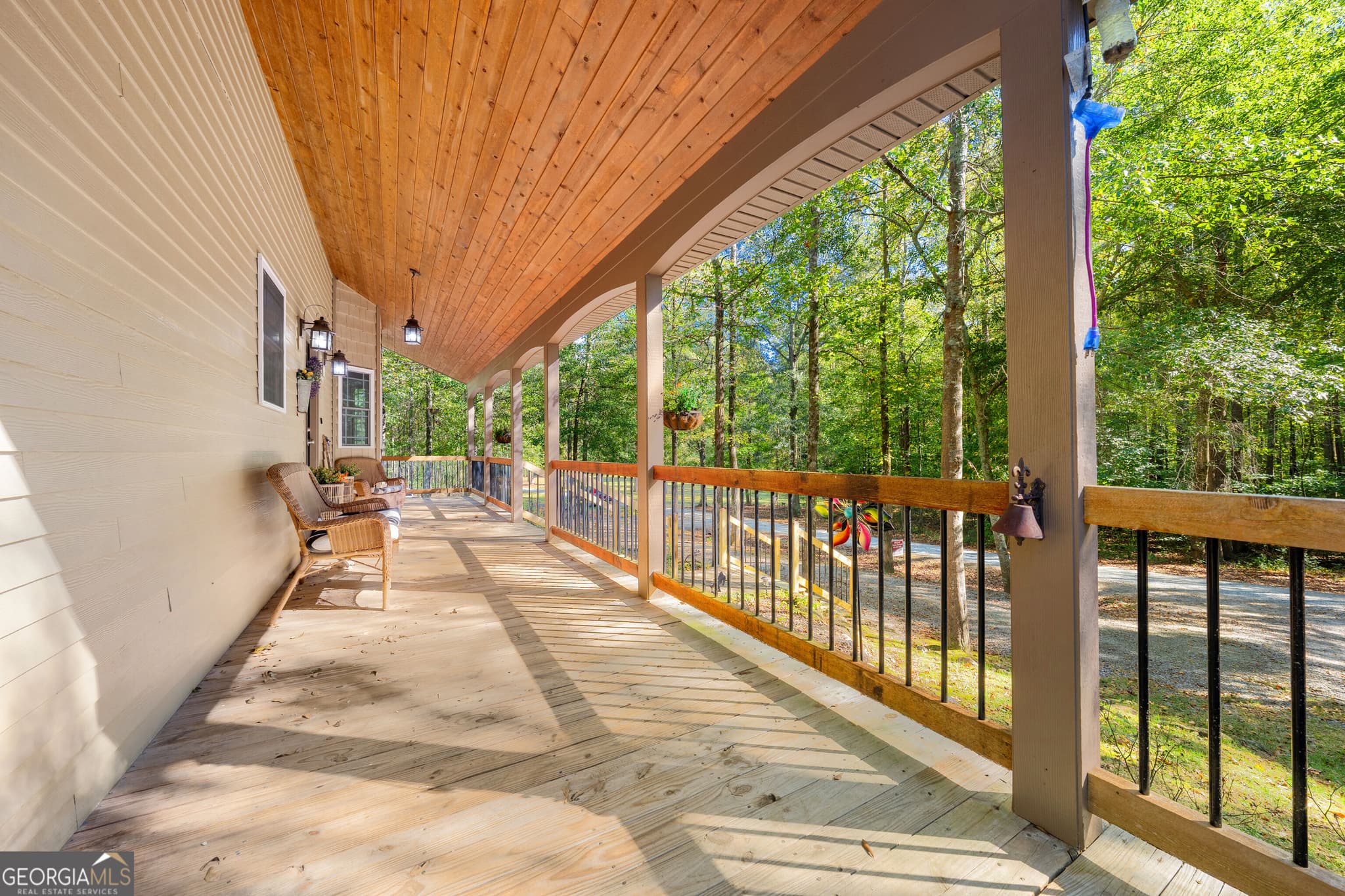 4 bedroom, 2 bathroom, 1,984 sq ft single family residence for sale at 752 Spring Creek Drive, Bowersville, GA 30516 — photo 8