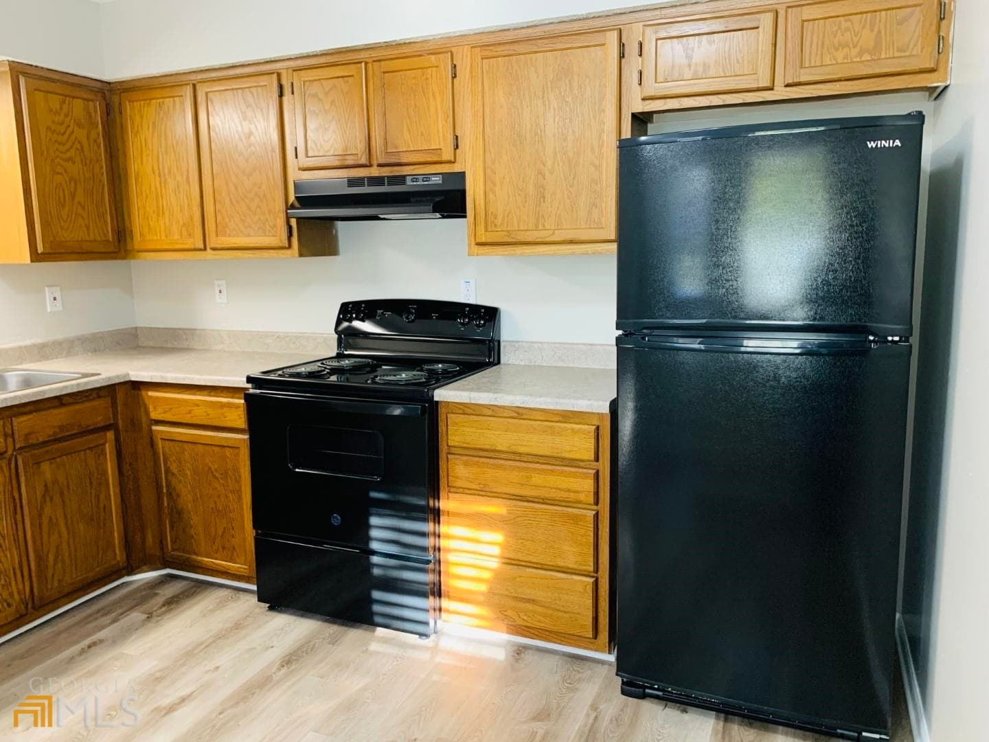 1 bedroom, 1 bathroom, 700 sq ft single family residence for rent at 73 Clay Street 83, Fairburn, GA 30213 for $1,150 a month — photo 4