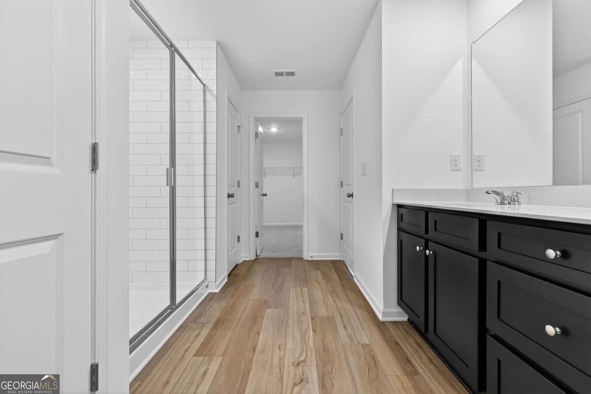3 bedroom, 2.5 bathroom, 1,831 sq ft townhouse for sale at 3066 Humdala Place 235, Buford, GA 30519 — photo 7