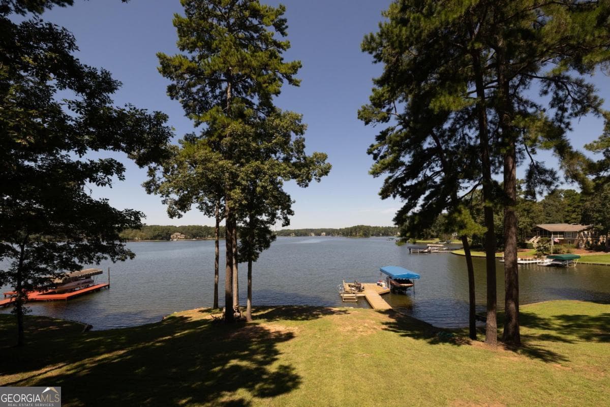 3 bedroom, 2 bathroom, 1,844 sq ft single family residence for sale at 1031 Hawks Bill Drive, Greensboro, GA 30642 — photo 8