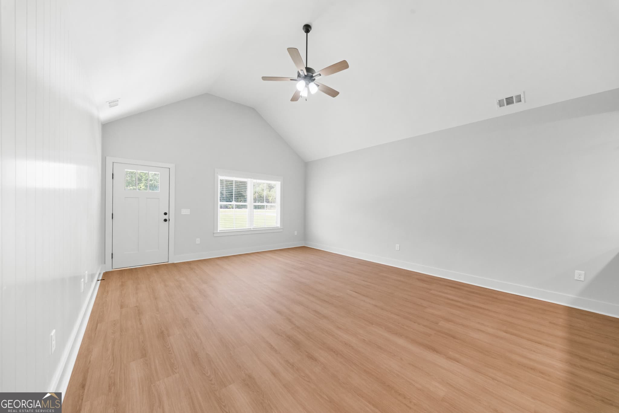 4 bedroom, 3 bathroom, 1,875 sq ft single family residence for sale at 103 Pin Oak Lane, Statesboro, GA 30458 — photo 6