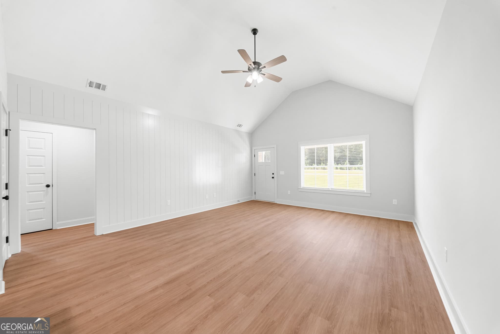 4 bedroom, 3 bathroom, 1,875 sq ft single family residence for sale at 103 Pin Oak Lane, Statesboro, GA 30458 — photo 7