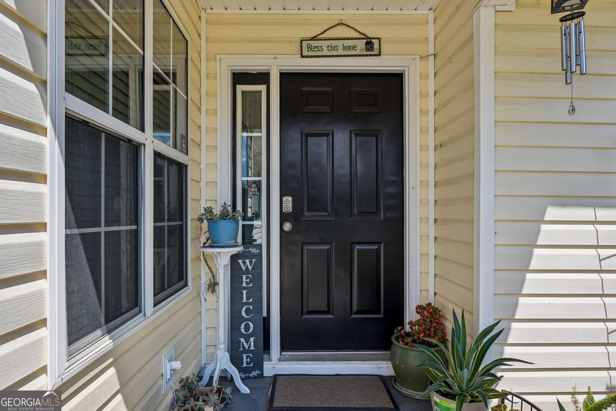 3 bedroom, 2 bathroom, 1,287 sq ft single family residence under contract at 20 Lakefront Drive, St. Marys, GA 31558 — photo 6
