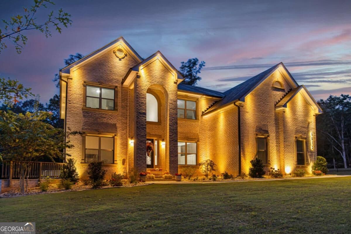 5 bedroom, 4 bathroom single family residence for sale at 6615 Wansfell Court, Douglasville, GA 30135