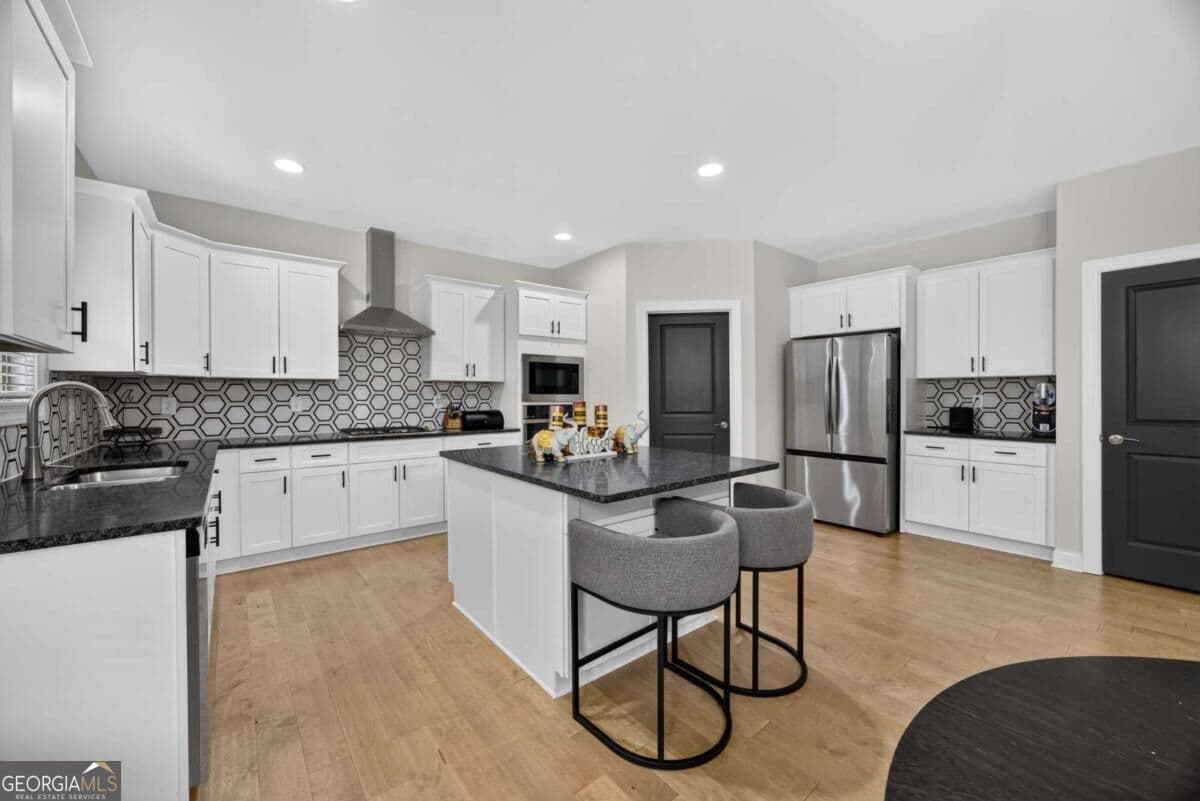 5 bedroom, 4 bathroom single family residence for sale at 6615 Wansfell Court, Douglasville, GA 30135 — photo 9