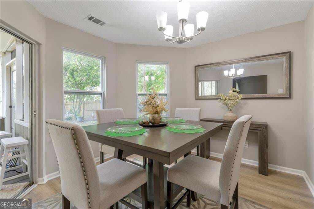 4 bedroom, 2 bathroom, 1,440 sq ft single family residence for sale at 2000 Wendover Drive, Snellville, GA 30078 — photo 7