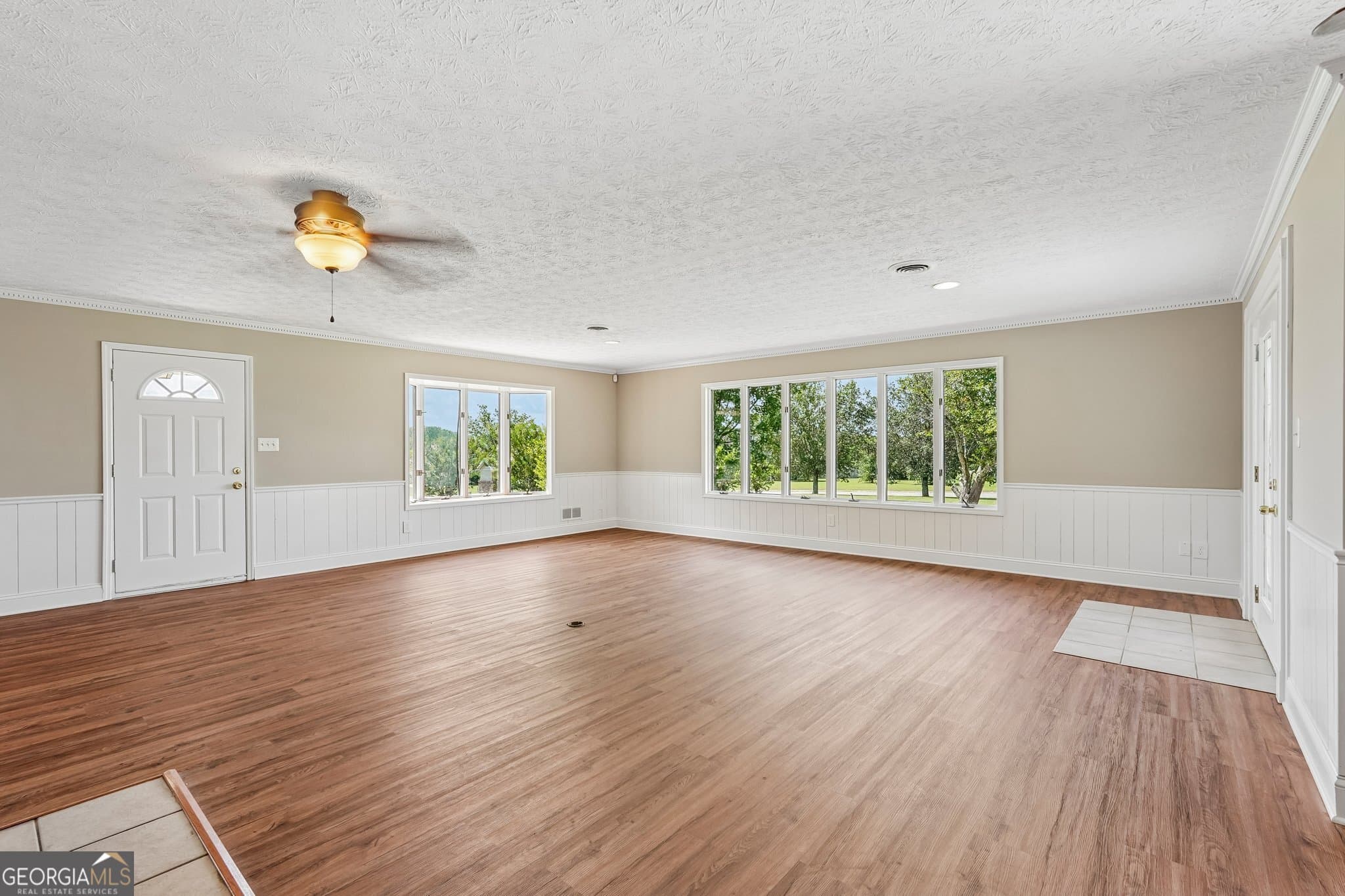4 bedroom, 3 bathroom, 4,309 sq ft single family residence for sale at 95 Irish Hill Court, Concord, GA 30206 — photo 6