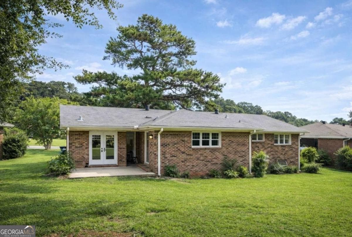 3 bedroom, 2 bathroom, 1,465 sq ft single family residence under contract at 615 Peachtree Drive, Thomaston, GA 30286 — photo 3